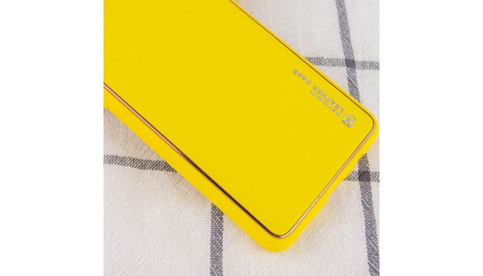 Шкіряний чохол Xshield для Samsung Galaxy S24 Жовтий / Yellow - фото